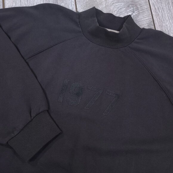 Essentials Fear Of God Sweatshirt Womens XL Black Fade 3/4 Sleeve Oversized Mock - Picture 1 of 9